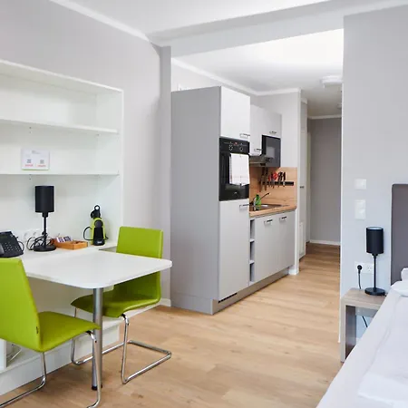 Adapt Apartmanhotel